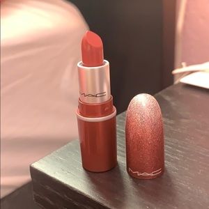 Mac mini lipstick